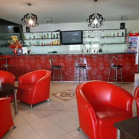 Restaurant&Pension Stenly Spissky Stvrtok Bagian luar foto
