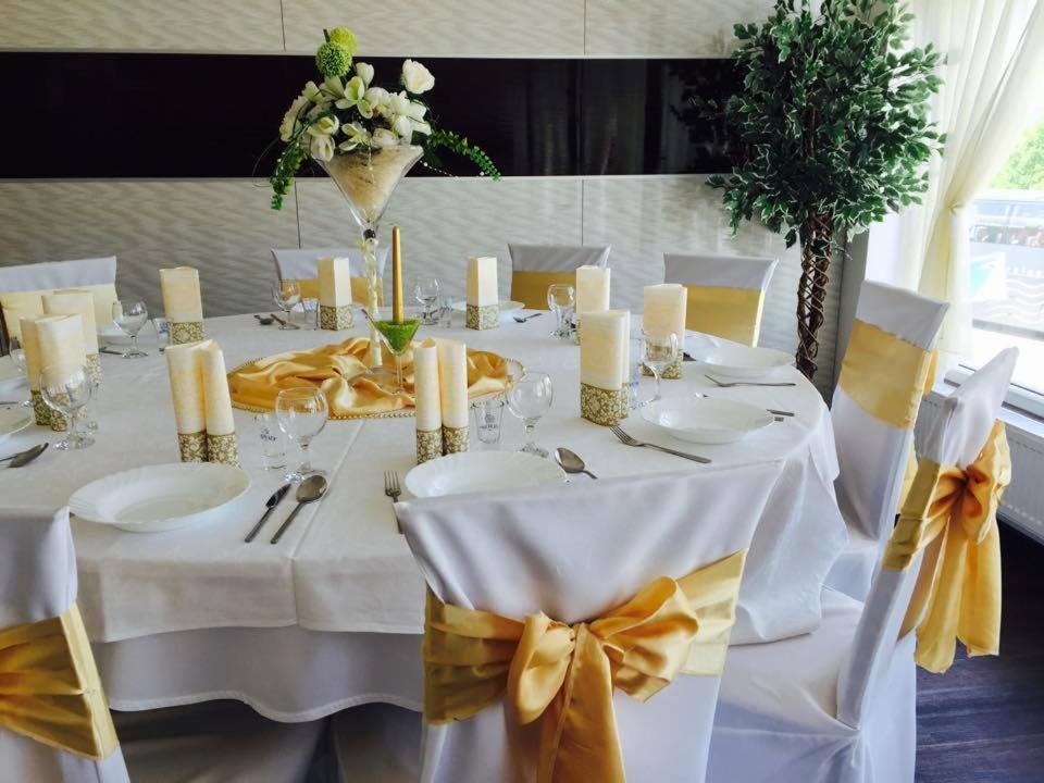 Restaurant&Pension Stenly Spissky Stvrtok Bagian luar foto