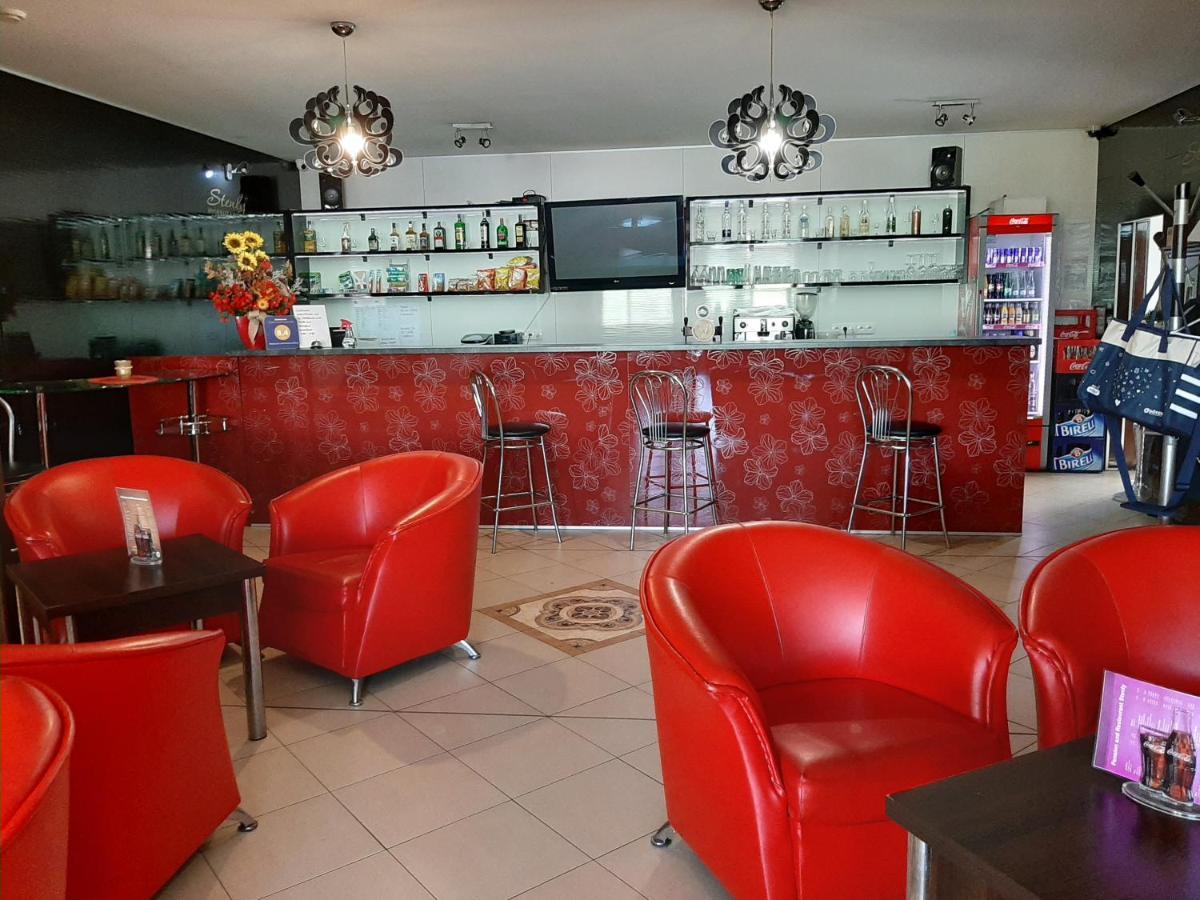 Restaurant&Pension Stenly Spissky Stvrtok Bagian luar foto