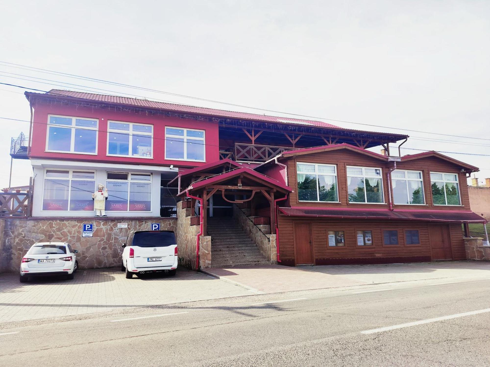 Restaurant&Pension Stenly Spissky Stvrtok Bagian luar foto